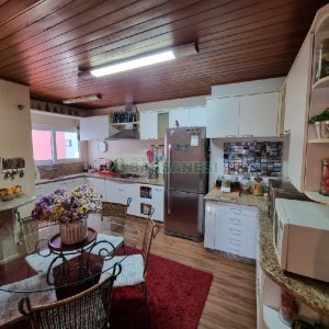 Apto/Cobertura com 191m², 4 dormitórios, 2 vagas, no bairro Lourdes em Caxias do Sul para Alugar ou Comprar