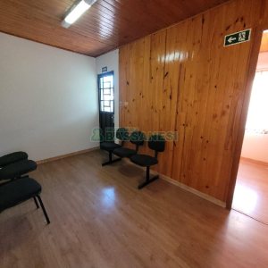 Casa Comercial com 160m², no bairro Santa Catarina em Caxias do Sul para Alugar