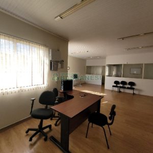 Casa Comercial com 160m², no bairro Santa Catarina em Caxias do Sul para Alugar