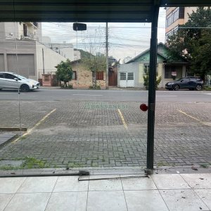 Loja com 85m², no bairro Centro em Caxias do Sul para Alugar
