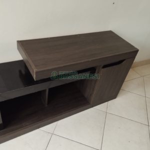 Casa com 77m², 2 dormitórios, 1 vaga, no bairro Salgado Filho em Caxias do Sul para Comprar