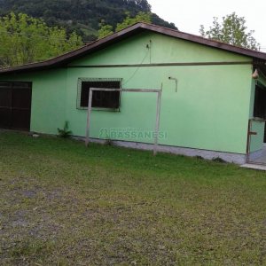 Casa, 3 dormitórios, 1 vaga, no bairro Vila Cristina em Caxias do Sul para Comprar