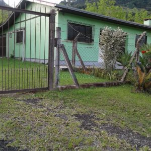 Casa, 3 dormitórios, 1 vaga, no bairro Vila Cristina em Caxias do Sul para Comprar
