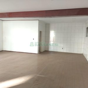 Loja com 90m², no bairro Santa Catarina em Caxias do Sul para Alugar