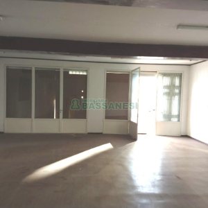 Loja com 90m², no bairro Santa Catarina em Caxias do Sul para Alugar