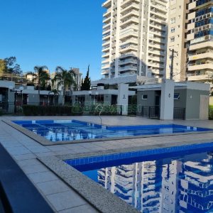 Apartamento com 114m², 3 dormitórios, 2 vagas, no bairro Universitário em Caxias do Sul para Comprar