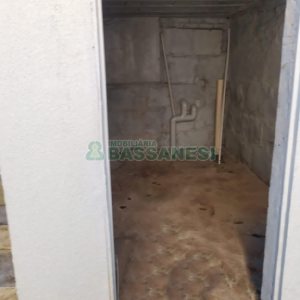 Casa Comercial com 280m², 3 dormitórios, 1 vaga, no bairro Medianeira em Caxias do Sul para Alugar