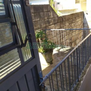 Casa Comercial com 280m², 3 dormitórios, 1 vaga, no bairro Medianeira em Caxias do Sul para Alugar