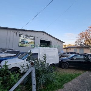 Pavilhão com 300m², no bairro Bela Vista em Caxias do Sul para Comprar