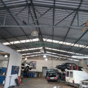 Pavilhão com 300m², no bairro Bela Vista em Caxias do Sul para Comprar