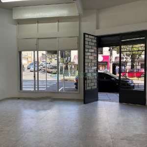 Loja com 134m², no bairro Centro em Caxias do Sul para Alugar