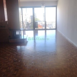 Apartamento com 190m², 3 dormitórios, 2 vagas, no bairro Centro em Caxias do Sul para Comprar