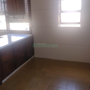 Apartamento com 190m², 3 dormitórios, 2 vagas, no bairro Centro em Caxias do Sul para Comprar