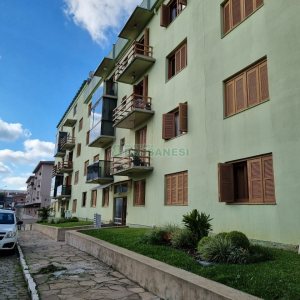 Apartamento com 83m², 3 dormitórios, 1 vaga, no bairro São Ciro em Caxias do Sul para Comprar