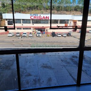 Sala com 150m², no bairro São Victor COHAB em Caxias do Sul para Alugar