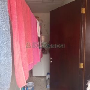 Casa com 302m², 3 dormitórios, 1 vaga, no bairro Planalto em Caxias do Sul para Comprar