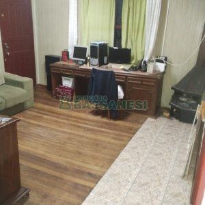 Casa com 302m², 3 dormitórios, 1 vaga, no bairro Planalto em Caxias do Sul para Comprar