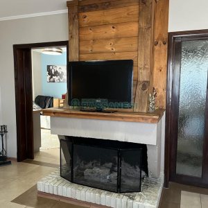 Casa com 282m², 3 dormitórios, 3 vagas, no bairro Interlagos em Caxias do Sul para Comprar