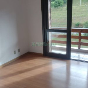 Apartamento com 103m², 3 dormitórios, 1 vaga, no bairro São José em Caxias do Sul para Comprar