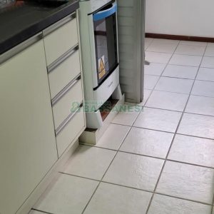 Apto Mobiliado com 70m², 2 dormitórios, 1 vaga, no bairro Lourdes em Caxias do Sul para Alugar