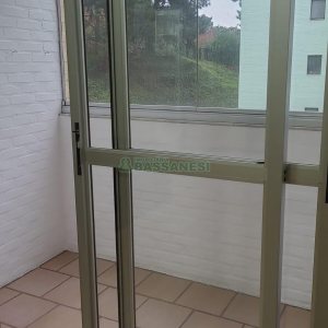 Apto Mobiliado com 70m², 2 dormitórios, 1 vaga, no bairro Lourdes em Caxias do Sul para Alugar