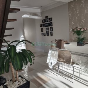 Apartamento com 129m², 3 dormitórios, 2 vagas, no bairro Lourdes em Caxias do Sul para Comprar
