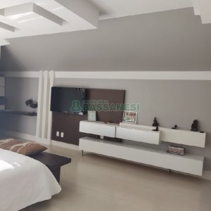 Apartamento com 129m², 3 dormitórios, 2 vagas, no bairro Lourdes em Caxias do Sul para Comprar