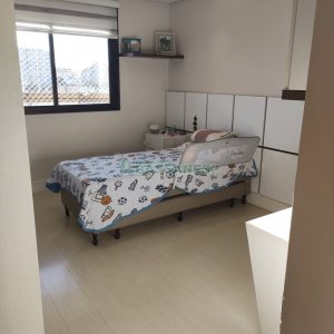 Apartamento com 129m², 3 dormitórios, 2 vagas, no bairro Lourdes em Caxias do Sul para Comprar