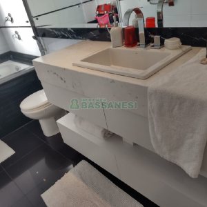 Apartamento com 129m², 3 dormitórios, 2 vagas, no bairro Lourdes em Caxias do Sul para Comprar