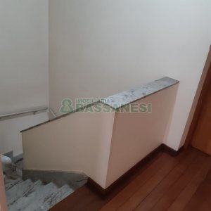 Casa com 256m², 4 dormitórios, 1 vaga, no bairro Santa Catarina em Caxias do Sul para Comprar