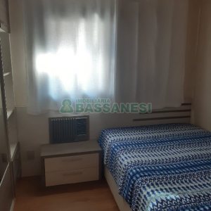 Casa com 256m², 4 dormitórios, 1 vaga, no bairro Santa Catarina em Caxias do Sul para Comprar