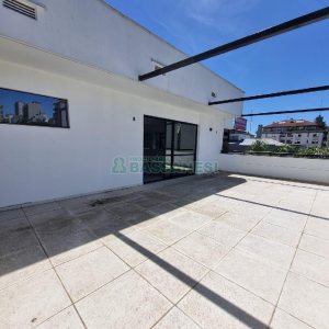 Sala com 250m², no bairro Centro em Caxias do Sul para Alugar