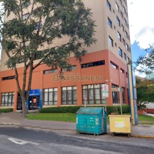 Loja com 600m², no bairro São Pelegrino em Caxias do Sul para Alugar