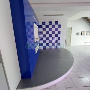 Loja com 600m², no bairro São Pelegrino em Caxias do Sul para Alugar