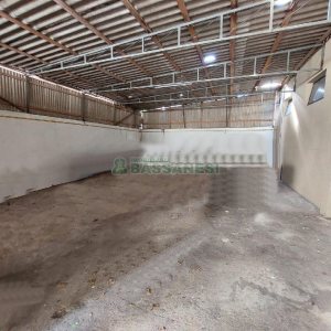 Loja com 600m², no bairro São Pelegrino em Caxias do Sul para Alugar