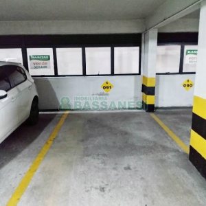 Box com 12m², no bairro Centro em Caxias do Sul para Comprar