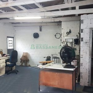 Loja com 63m², no bairro Santa Catarina em Caxias do Sul para Alugar