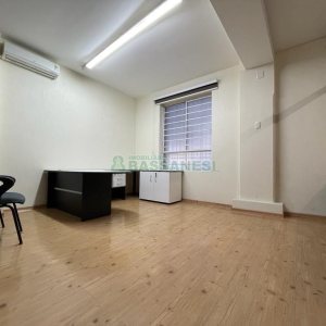 Loja com 822m², no bairro São Pelegrino em Caxias do Sul para Alugar