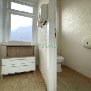 Loja com 822m², no bairro São Pelegrino em Caxias do Sul para Alugar