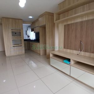 Apartamento com 55m², 2 dormitórios, 1 vaga, no bairro São Luiz em Caxias do Sul para Alugar
