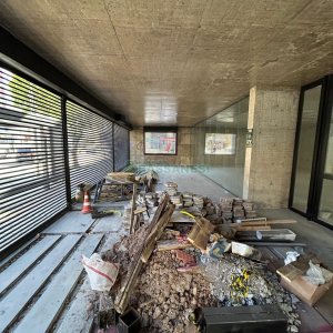 Loja com 697m², 6 vagas, no bairro São Pelegrino em Caxias do Sul para Alugar