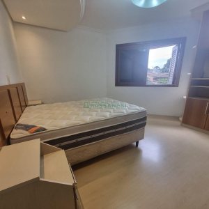 Apartamento com 75m², 3 dormitórios, 2 vagas, no bairro Saint Etienne em Caxias do Sul para Alugar