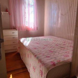 Casa com 188m², 3 dormitórios, 1 vaga, no bairro Jardim das Hortências em Caxias do Sul para Comprar