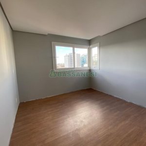 Apartamento com 70m², 2 dormitórios, 2 vagas, no bairro Santa Catarina em Caxias do Sul para Comprar