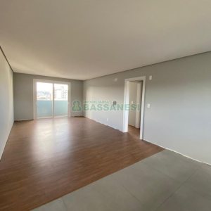 Apartamento com 70m², 2 dormitórios, 2 vagas, no bairro Santa Catarina em Caxias do Sul para Comprar