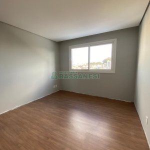 Apartamento com 70m², 2 dormitórios, 2 vagas, no bairro Santa Catarina em Caxias do Sul para Comprar
