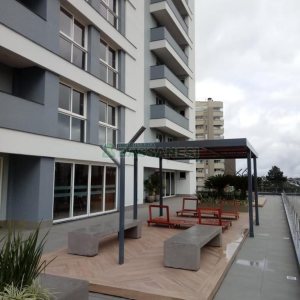 Apartamento com 70m², 2 dormitórios, 2 vagas, no bairro Santa Catarina em Caxias do Sul para Comprar