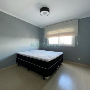 Apto Mobiliado com 52m², 1 dormitório, 1 vaga, no bairro Lourdes em Caxias do Sul para Alugar