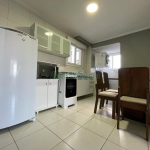 Apto Mobiliado com 52m², 1 dormitório, 1 vaga, no bairro Lourdes em Caxias do Sul para Alugar