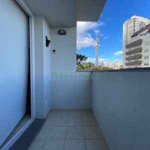 Apto Mobiliado com 52m², 1 dormitório, 1 vaga, no bairro Lourdes em Caxias do Sul para Alugar